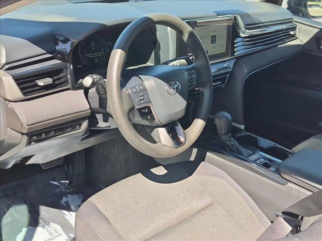 Used 2025 Toyota Camry LE FWD image 10