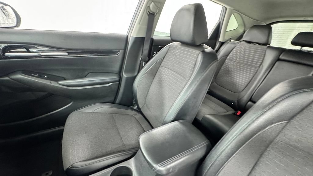 Used 2021 Kia Seltos S AWD/4WD image 13