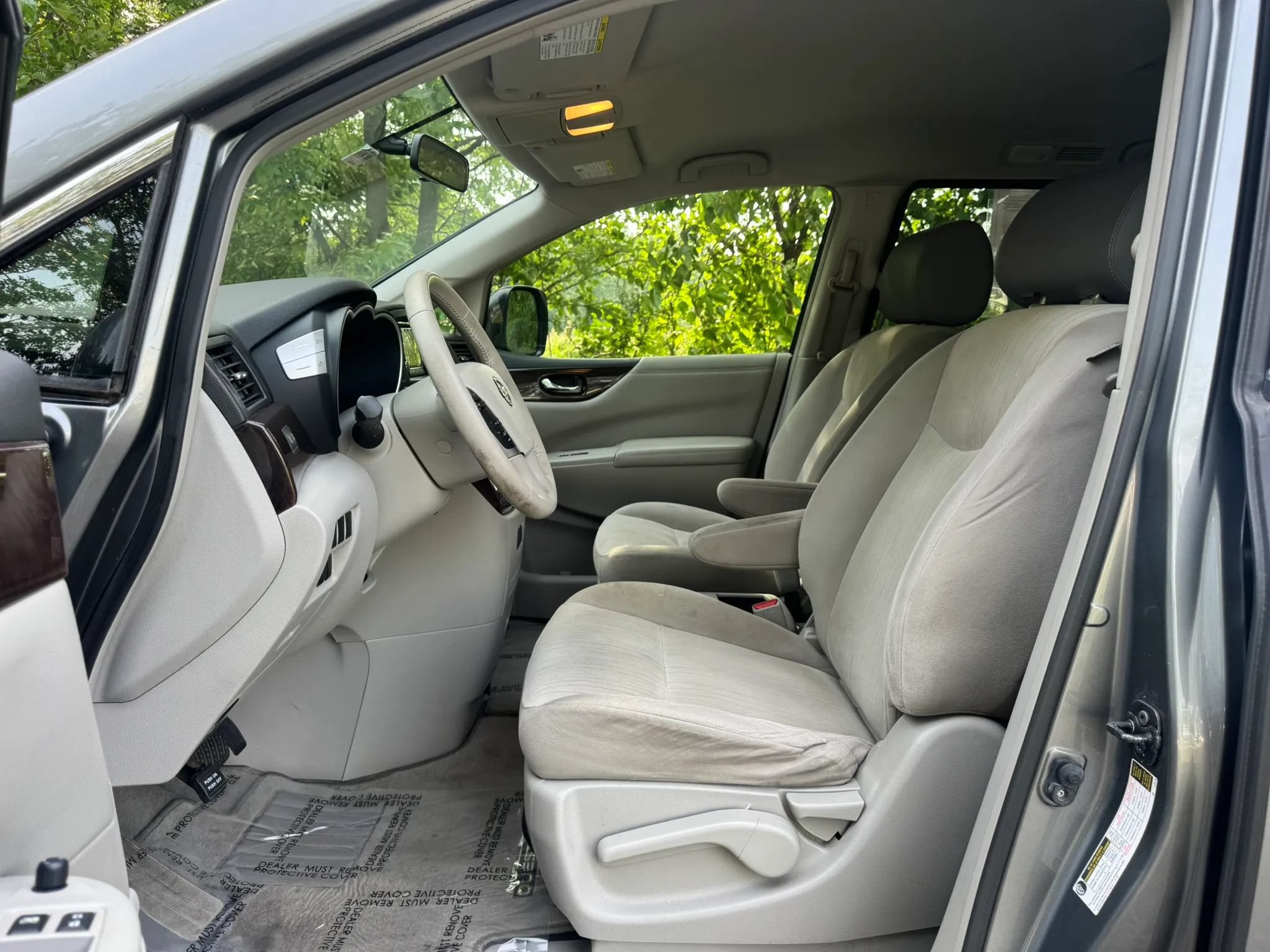 Used 2015 Nissan Quest SV w/ Value Cargo Package FWD image 16