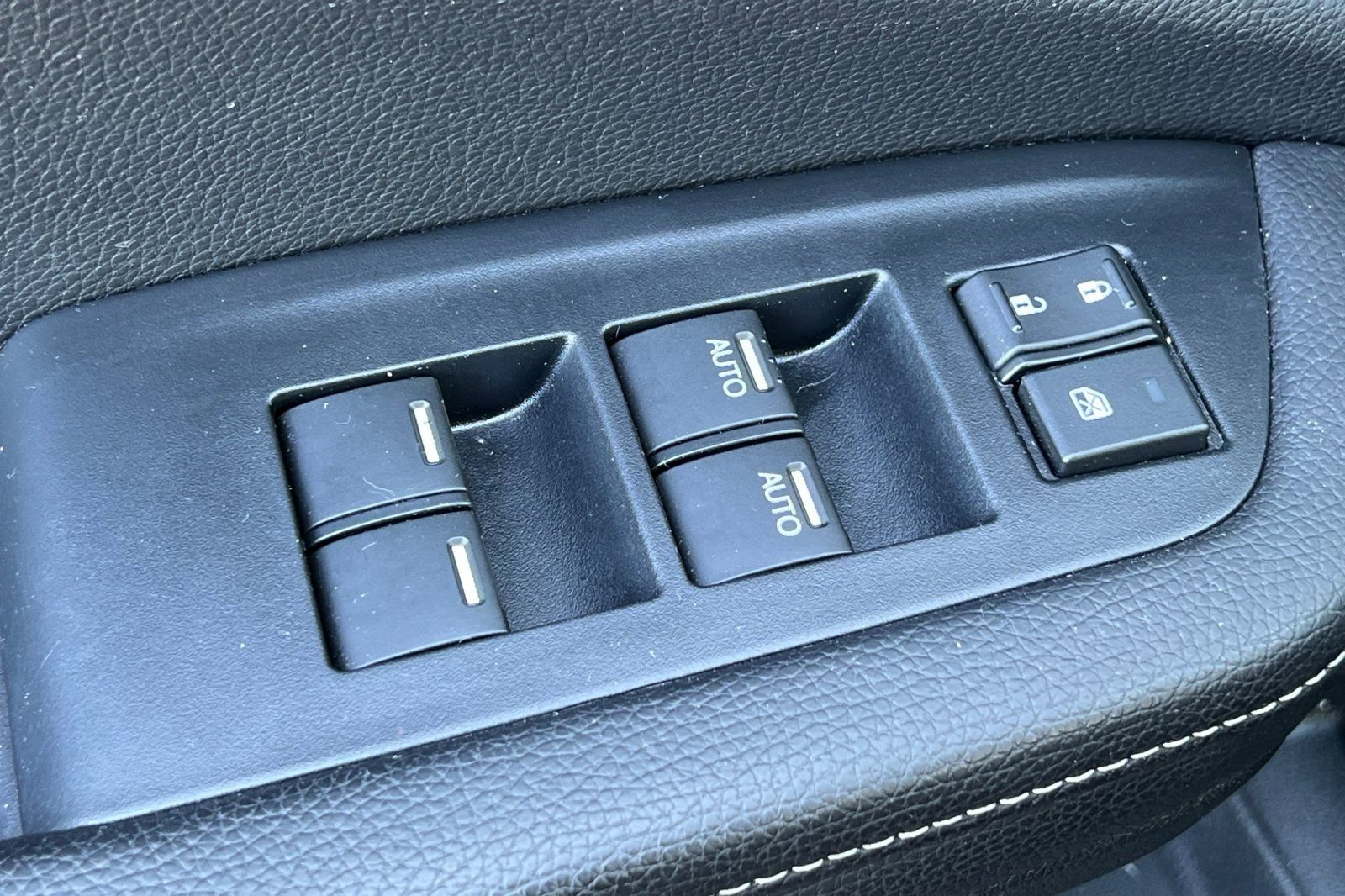 Used 2022 Honda Ridgeline RTL-E image 11