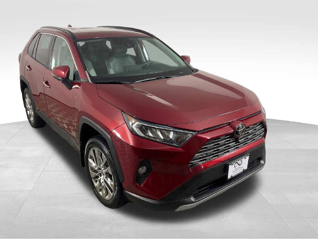 Used 2021 Toyota RAV4 Limited AWD/4WD image 7