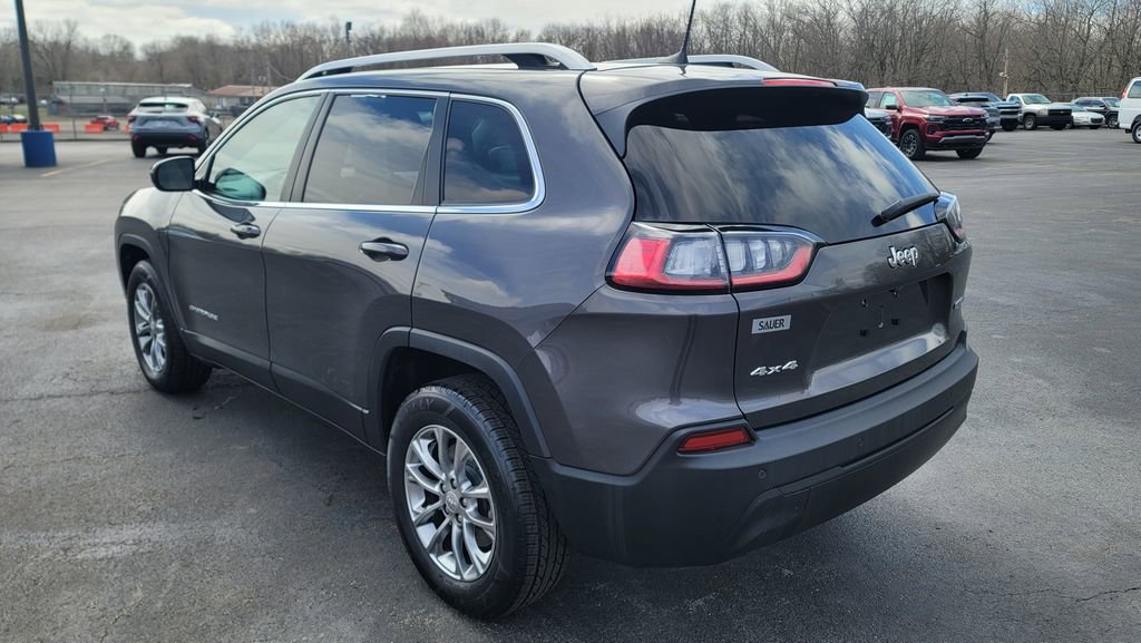 Used 2019 Jeep Cherokee Latitude Plus w/ Cold Weather Group image 9