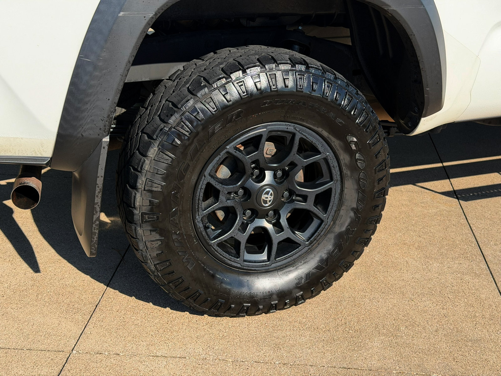 Used 2023 Toyota Tacoma SR5 w/ SX Package AWD/4WD image 8