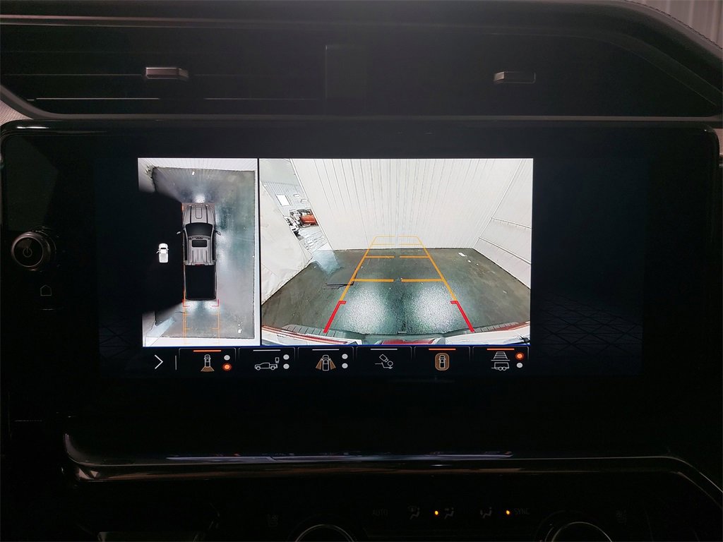 Used 2024 GMC Sierra 3500 Denali w/ Denali Reserve Package image 25