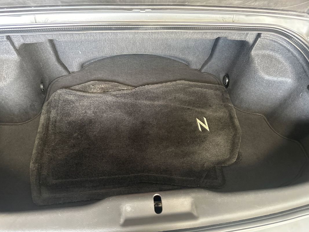 Used 2004 Nissan 350Z Enthusiast w/ Side Airbags Pkg image 88