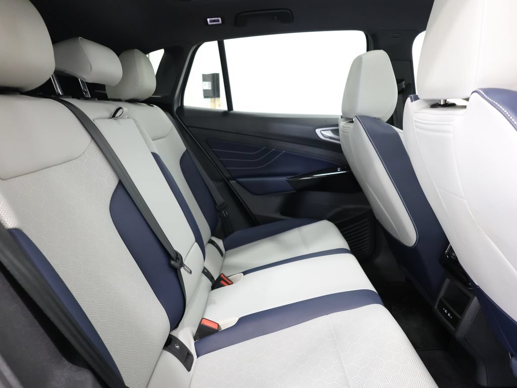 Used 2024 Volkswagen ID.4 S RWD image 24