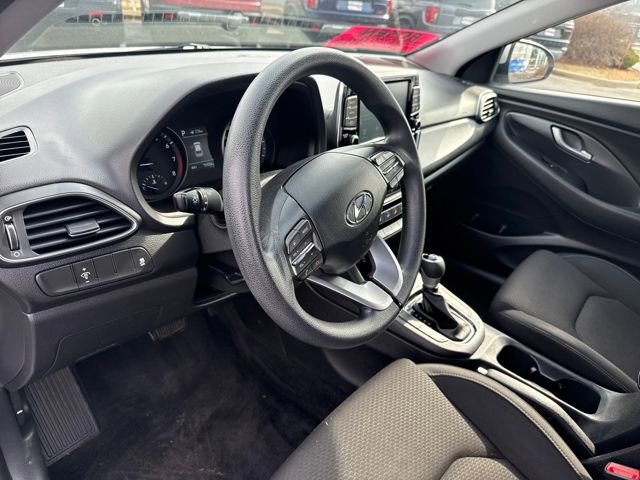 Used 2018 Hyundai Elantra GT image 14