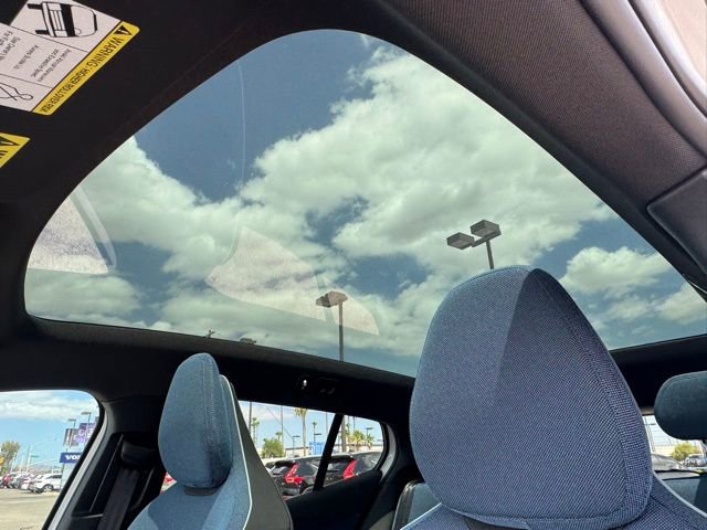 New 2025 Volvo EX30 Plus w/ Protection Package Premier image 19