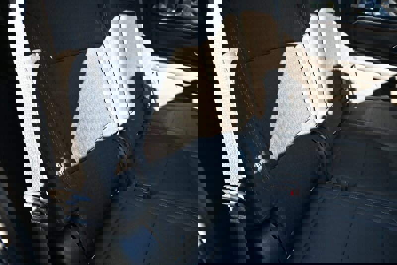 Used 2022 GMC Yukon SLE image 45