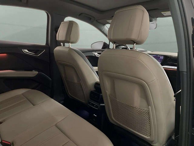 Used 2024 Audi Q4 e-tron Premium Plus w/ Premium Plus image 21