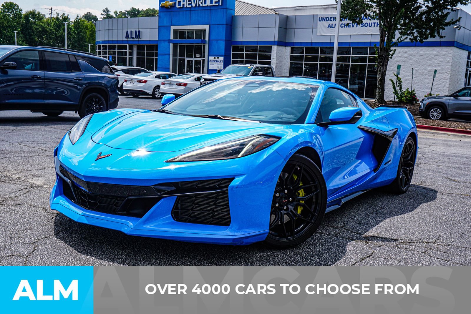 Used 2024 Chevrolet Corvette Z06 RWD image 2