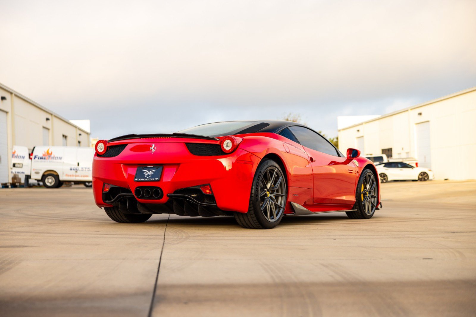 Used 2012 Ferrari 458 Italia Coupe RWD image 11