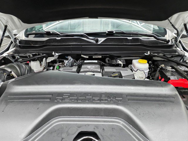 Used 2024 RAM 3500 Tradesman w/ Chrome Appearance Group AWD/4WD image 39