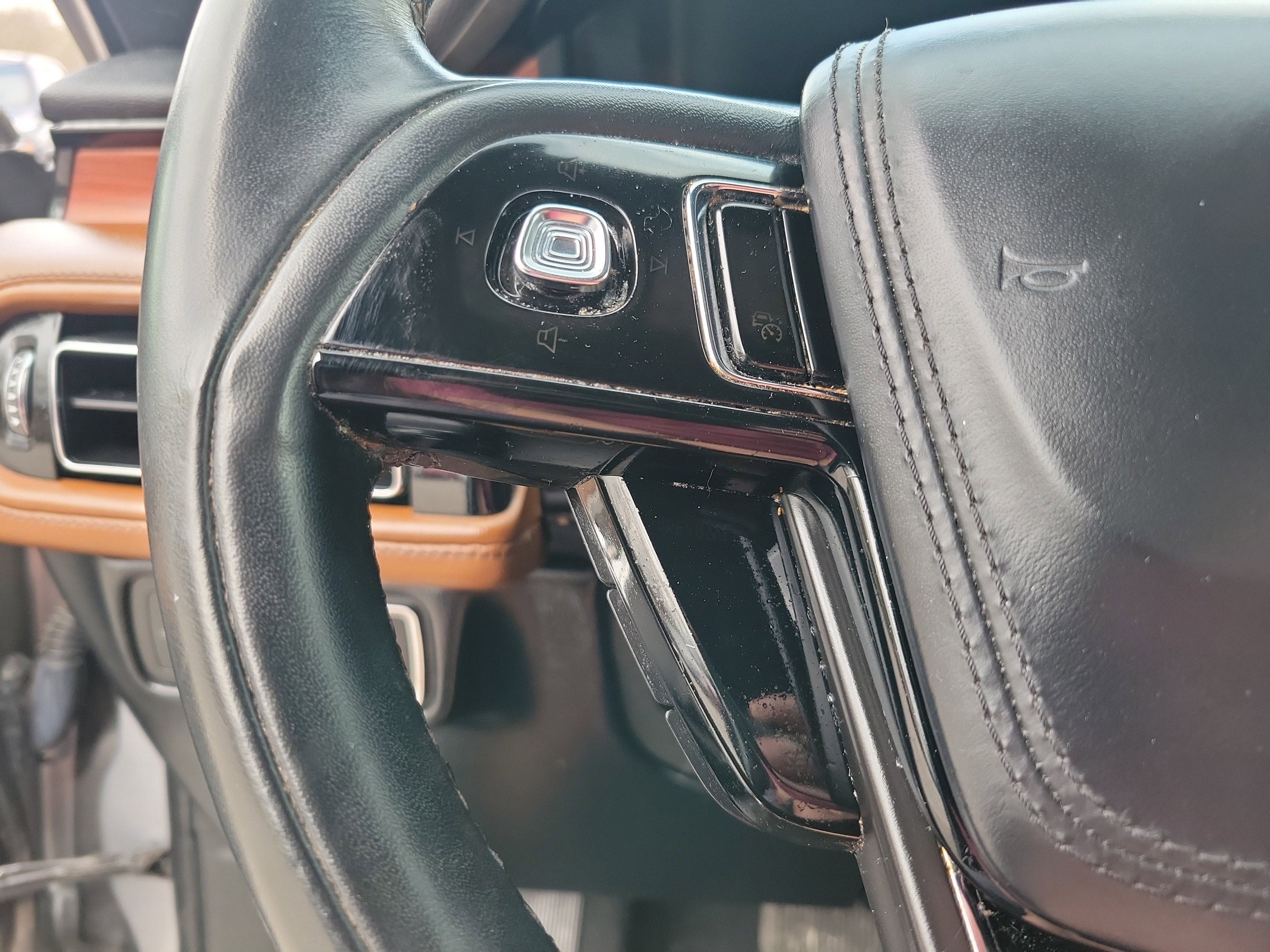 Used 2023 Lincoln Aviator Reserve w/ Equipment Group 201A image 20