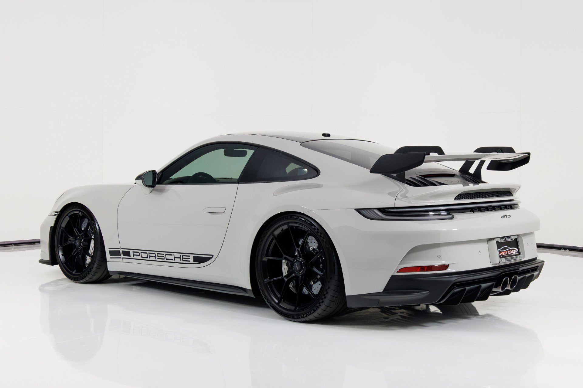 Used 2022 Porsche 911 GT3 RWD image 5
