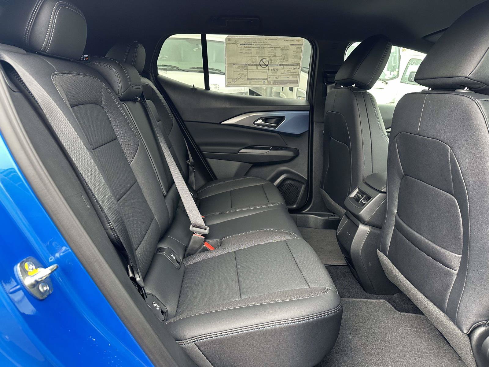 New 2026 Chevrolet Equinox EV LT AWD/4WD image 23