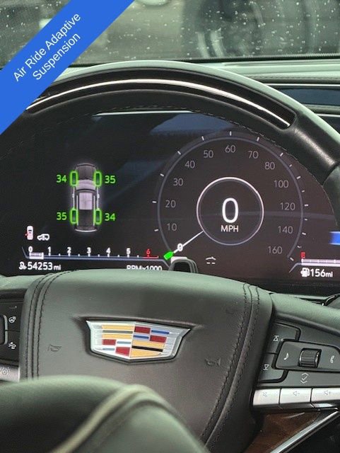 Used 2023 Cadillac Escalade Sport Platinum w/ LPO, ONYX Package image 27