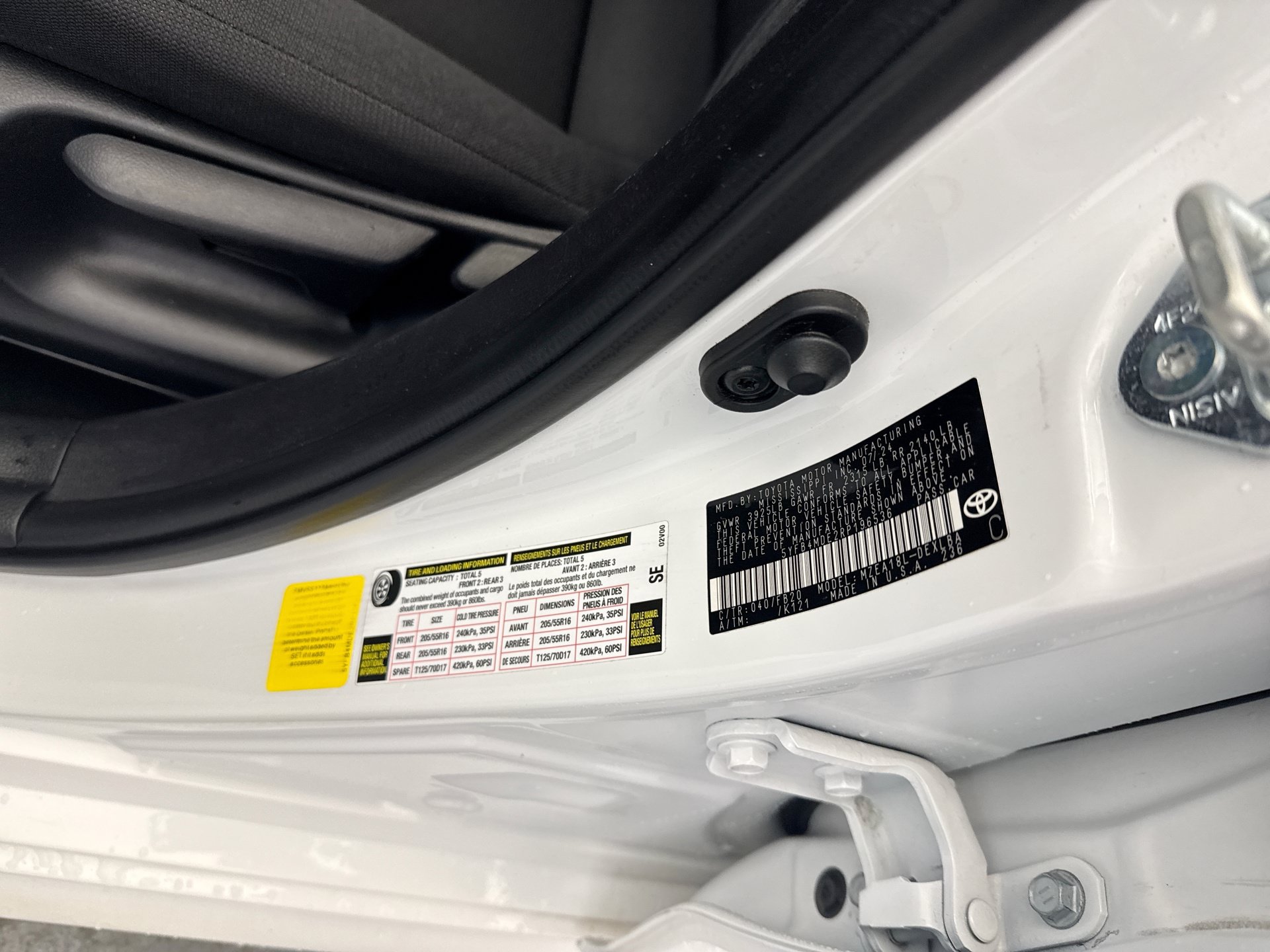Used 2024 Toyota Corolla LE FWD image 19