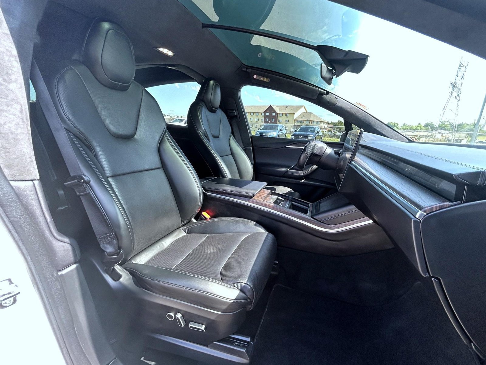 Used 2022 Tesla Model X AWD/4WD image 15