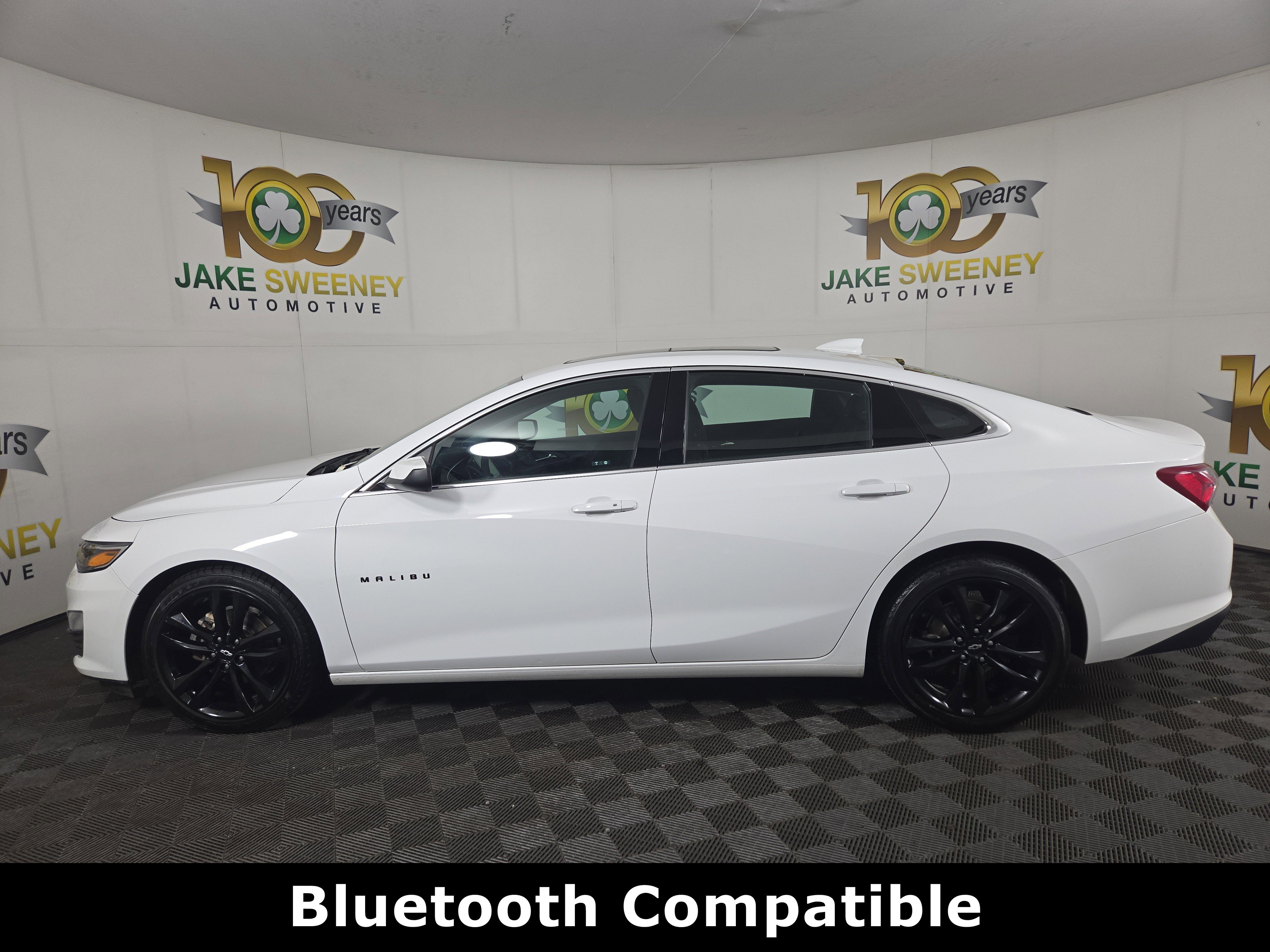 Certified 2023 Chevrolet Malibu LT w/ Sport Edition image 4