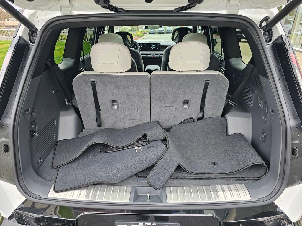 Used 2024 Kia EV9 GT-Line image 14