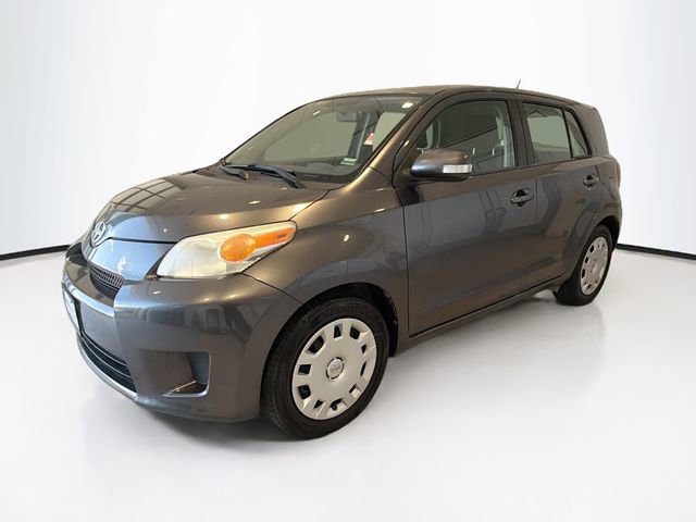 Used 2009 Scion xD image 3