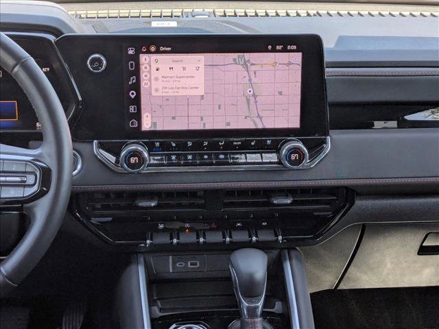 Used 2025 Chevrolet Colorado Z71 w/ Midnight Edition AWD/4WD image 15