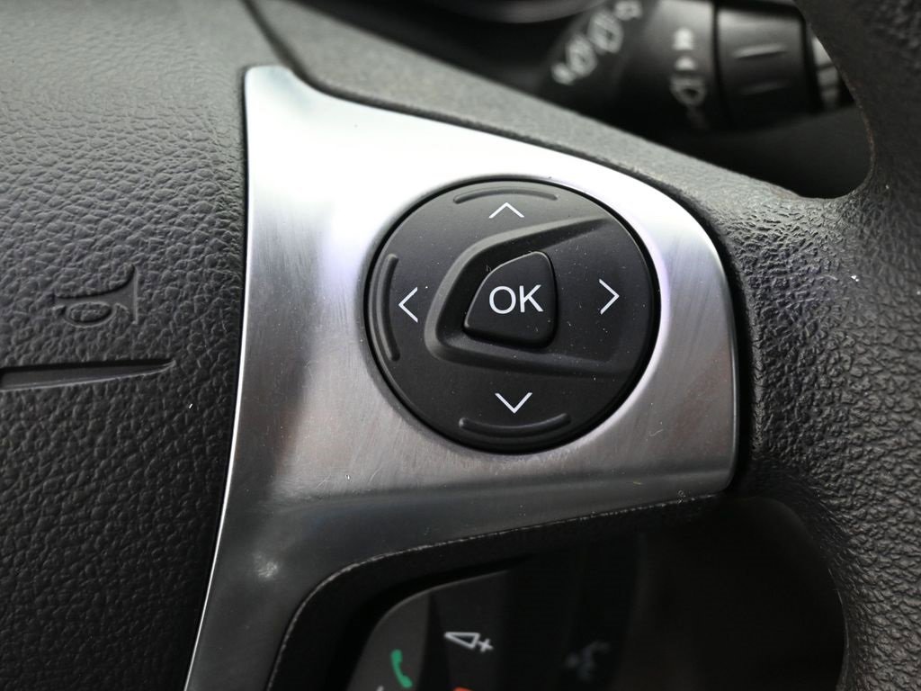 Used 2013 Ford Escape SE image 19