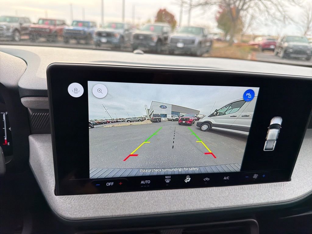 New 2025 Ford Maverick XLT w/ Equipment Group 302A image 31