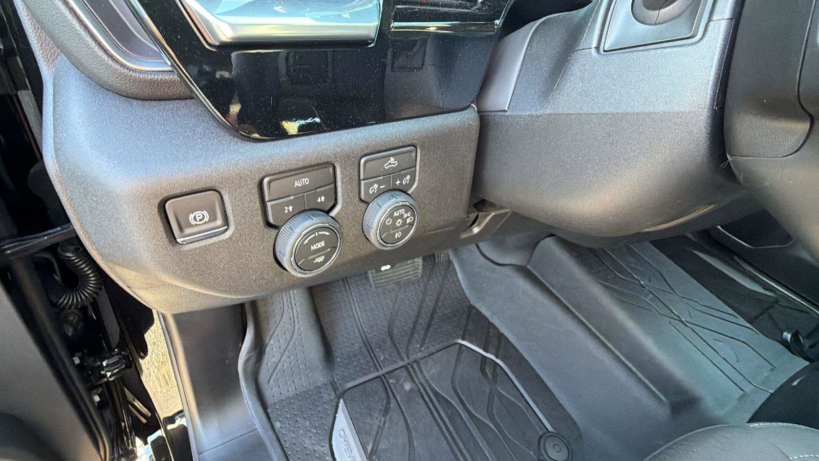 New 2026 Chevrolet Silverado 1500 RST w/ RST Select Package image 17