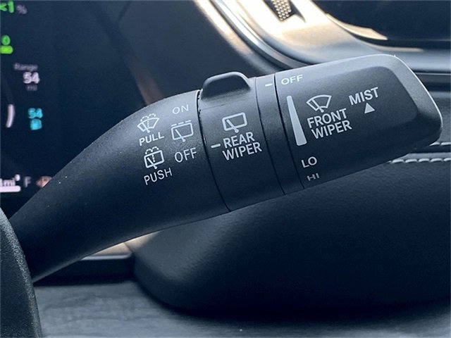 New 2024 Jeep Grand Cherokee Overland image 15