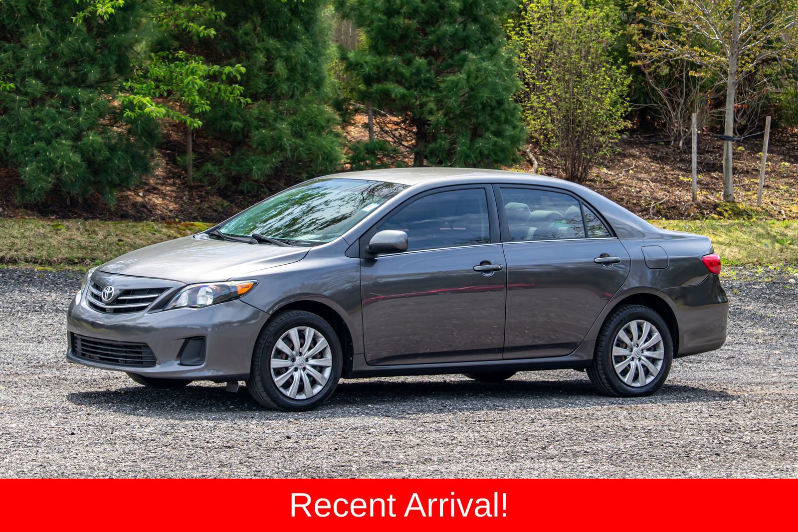 Used 2013 Toyota Corolla LE FWD image 3
