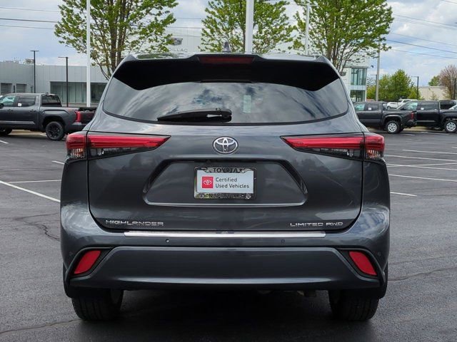 Certified 2020 Toyota Highlander Limited AWD/4WD image 6
