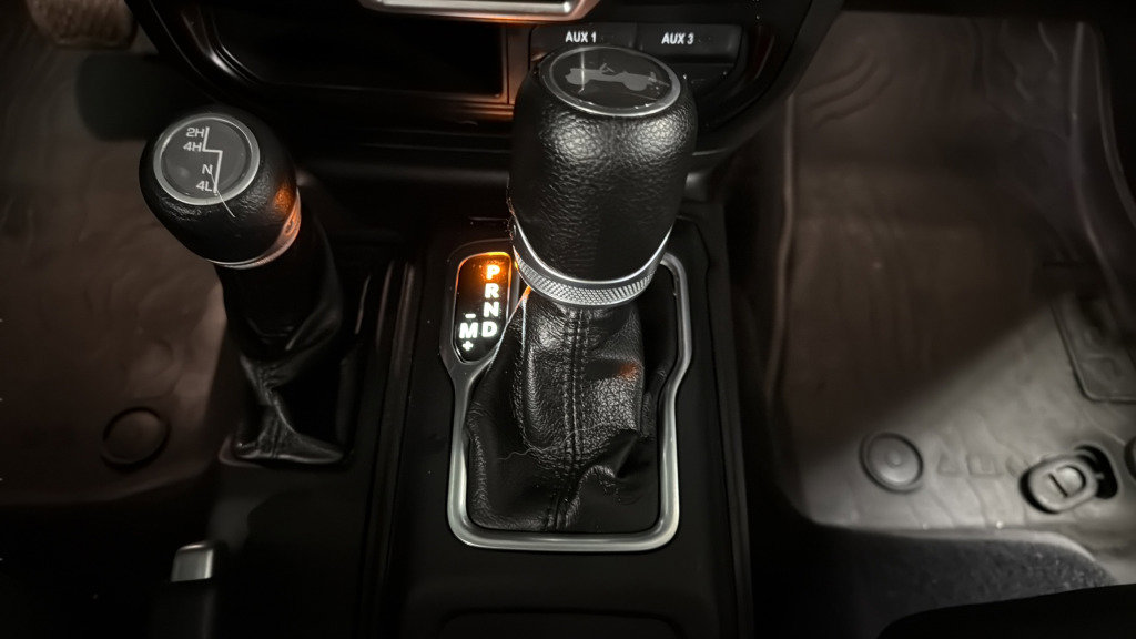 Used 2022 Jeep Wrangler Unlimited Sport image 35