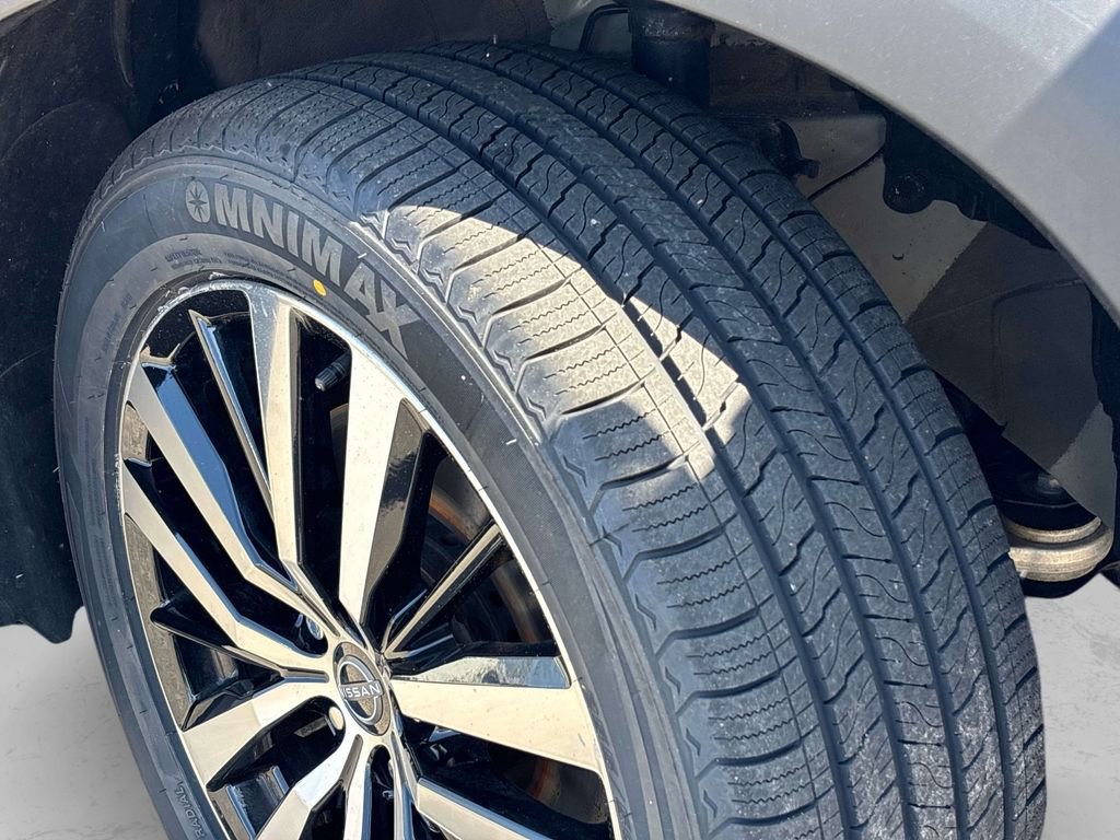 Certified 2023 Nissan Pathfinder Platinum AWD/4WD image 8