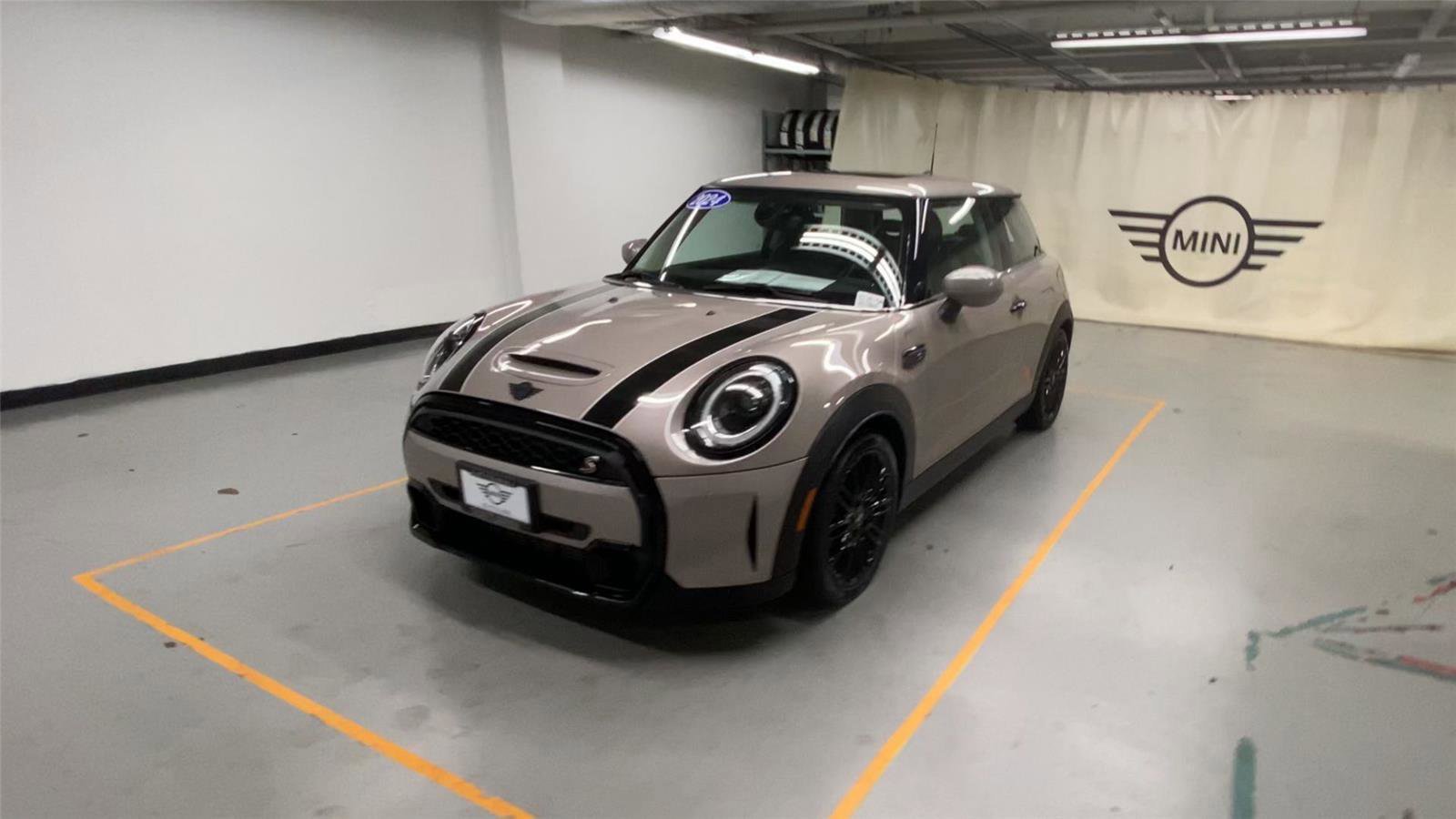 Certified 2024 MINI Cooper S FWD image 4