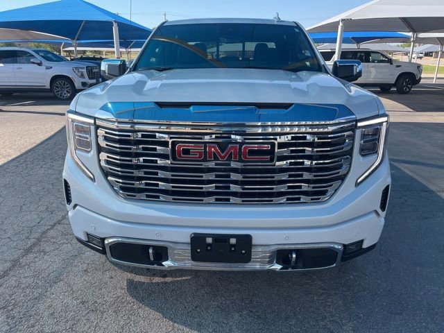 Used 2024 GMC Sierra 1500 Denali AWD/4WD image 2