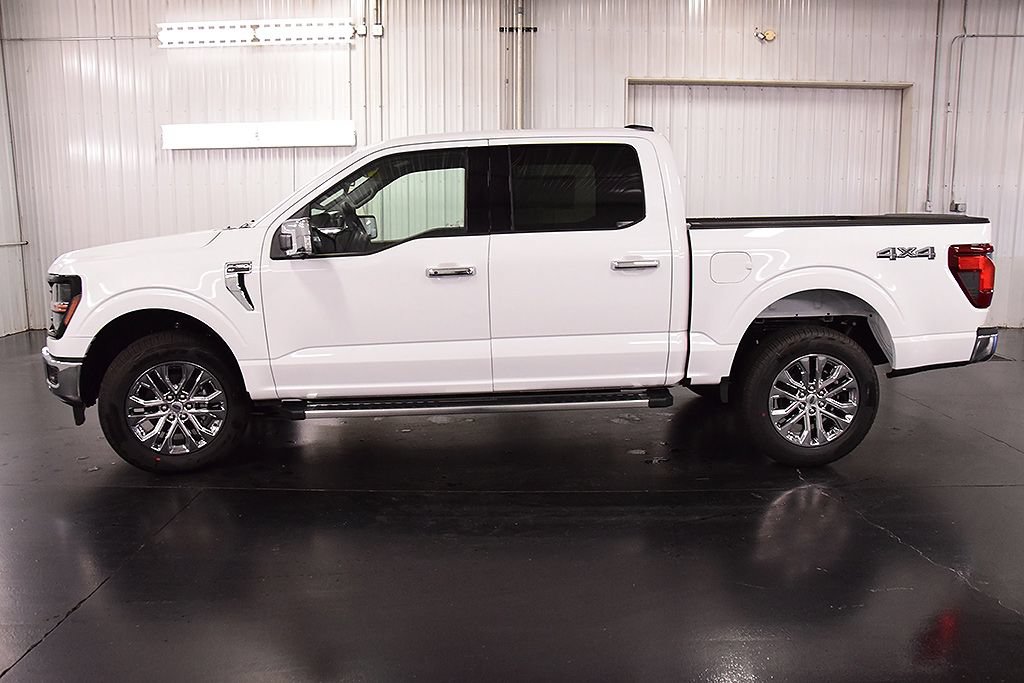 New 2026 Ford F150 XLT w/ Equipment Group 302A MID AWD/4WD image 4