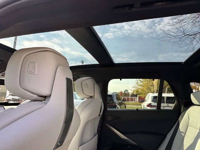 New 2027 BMW X5 xDrive40i w/ Luxury Front Seating Package AWD/4WD image 11