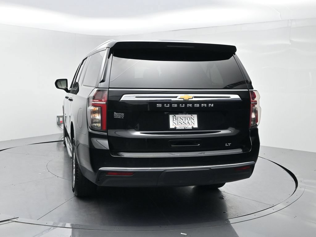 Used 2024 Chevrolet Suburban LT AWD/4WD image 21