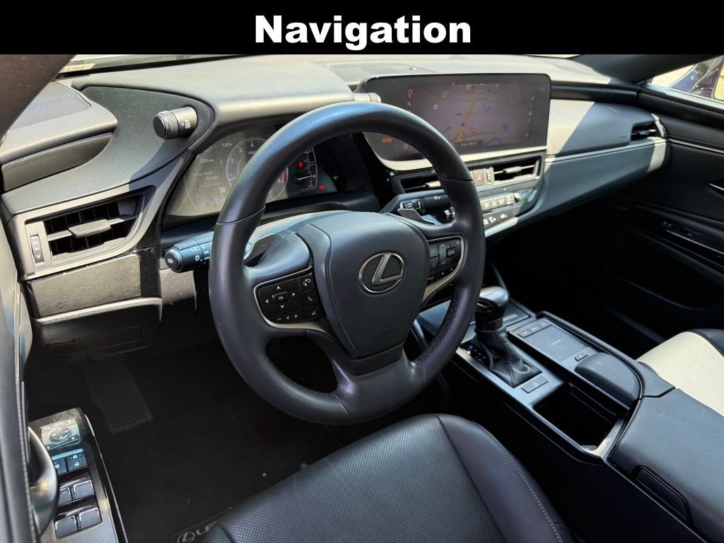 Certified 2022 Lexus ES 350 w/ Premium Package FWD image 3