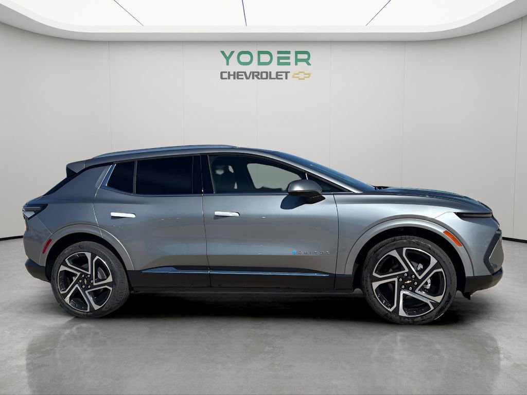 New 2026 Chevrolet Equinox EV LT w/ Convenience Package II AWD/4WD image 4