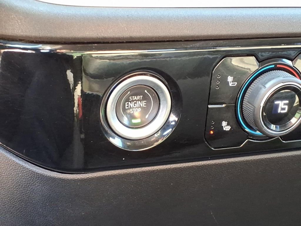 Used 2022 Chevrolet Silverado 1500 LT image 21