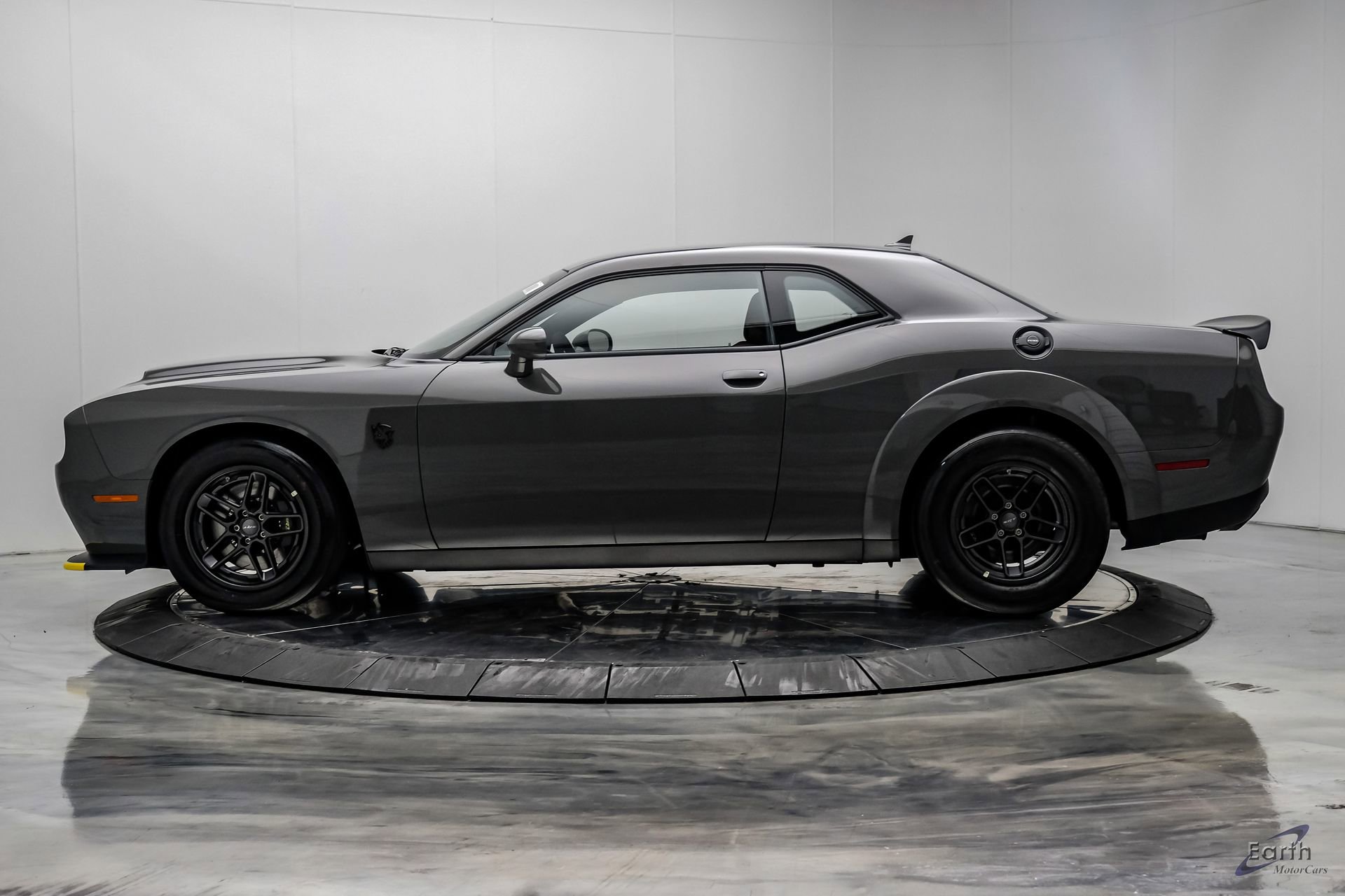 Used 2023 Dodge Challenger SRT Hellcat Redeye RWD image 7