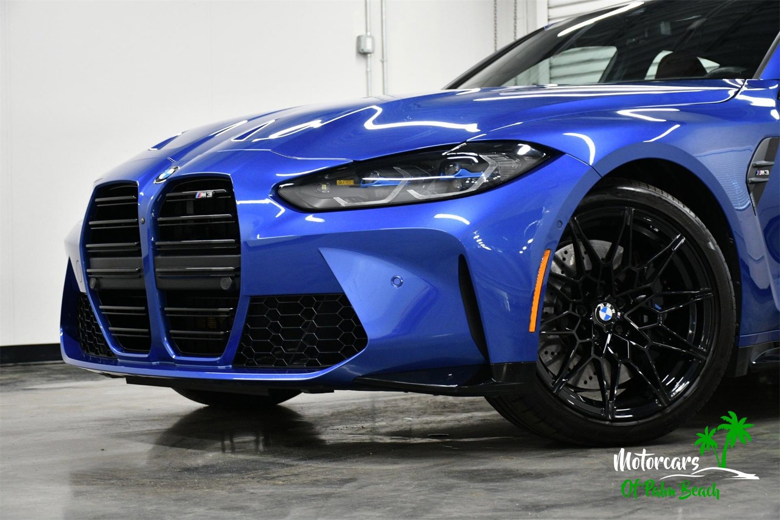 Used 2023 BMW M3 image 3