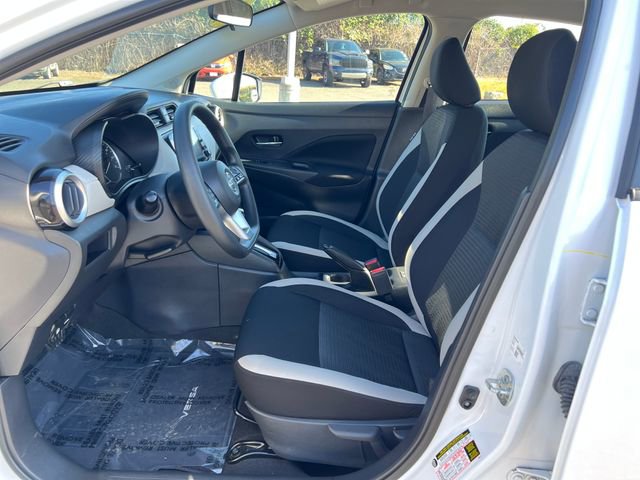 Used 2021 Nissan Versa SV FWD image 18