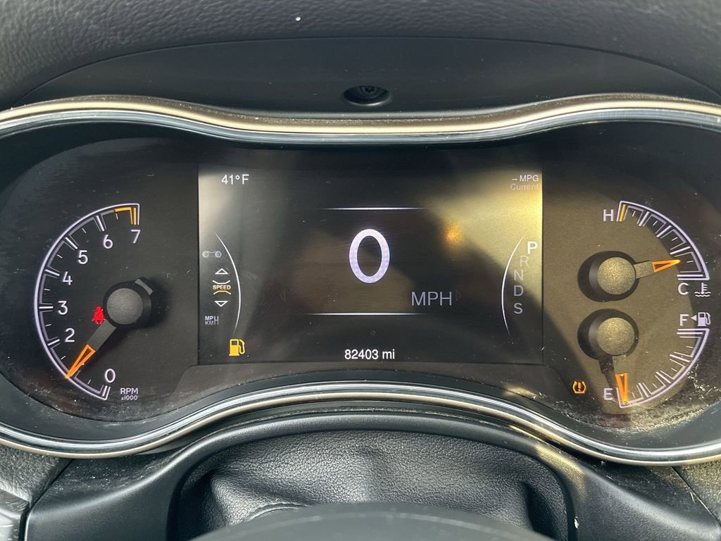 Used 2015 Jeep Grand Cherokee Limited w/ Luxury Group II image 15