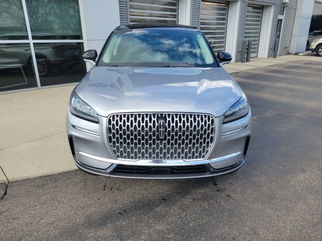 Certified 2024 Lincoln Corsair AWD w/ Equipment Group 101A image 2
