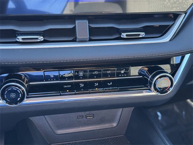 Used 2026 Chevrolet Equinox LT image 13