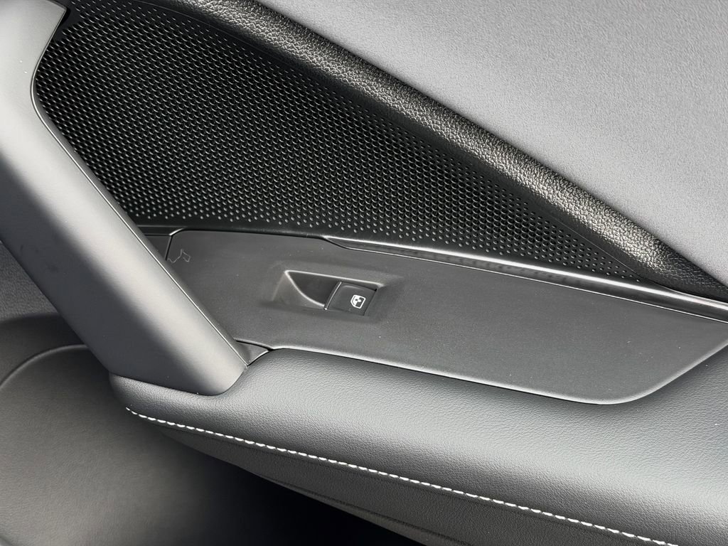New 2026 Volkswagen Tiguan SE AWD/4WD image 28